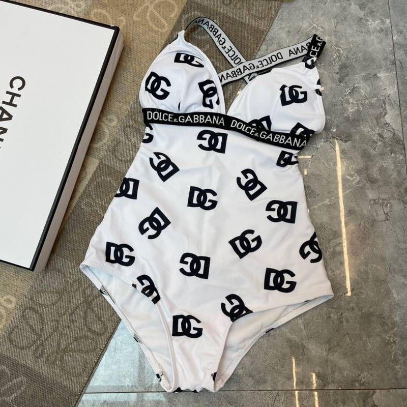 Ladies swimsuits & bikini Lilly Onlines