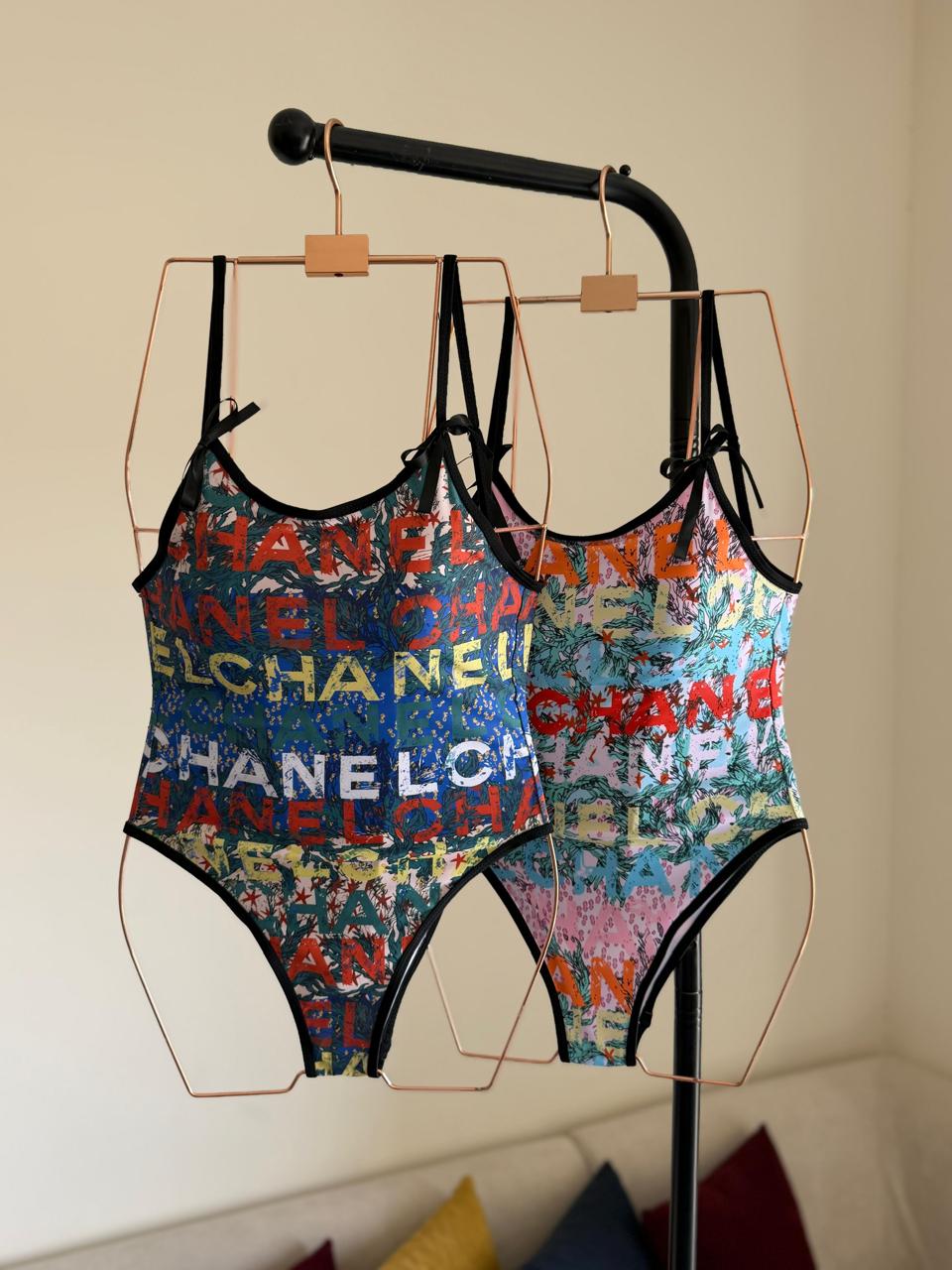 Ladies swimsuits & bikini Lilly Onlines