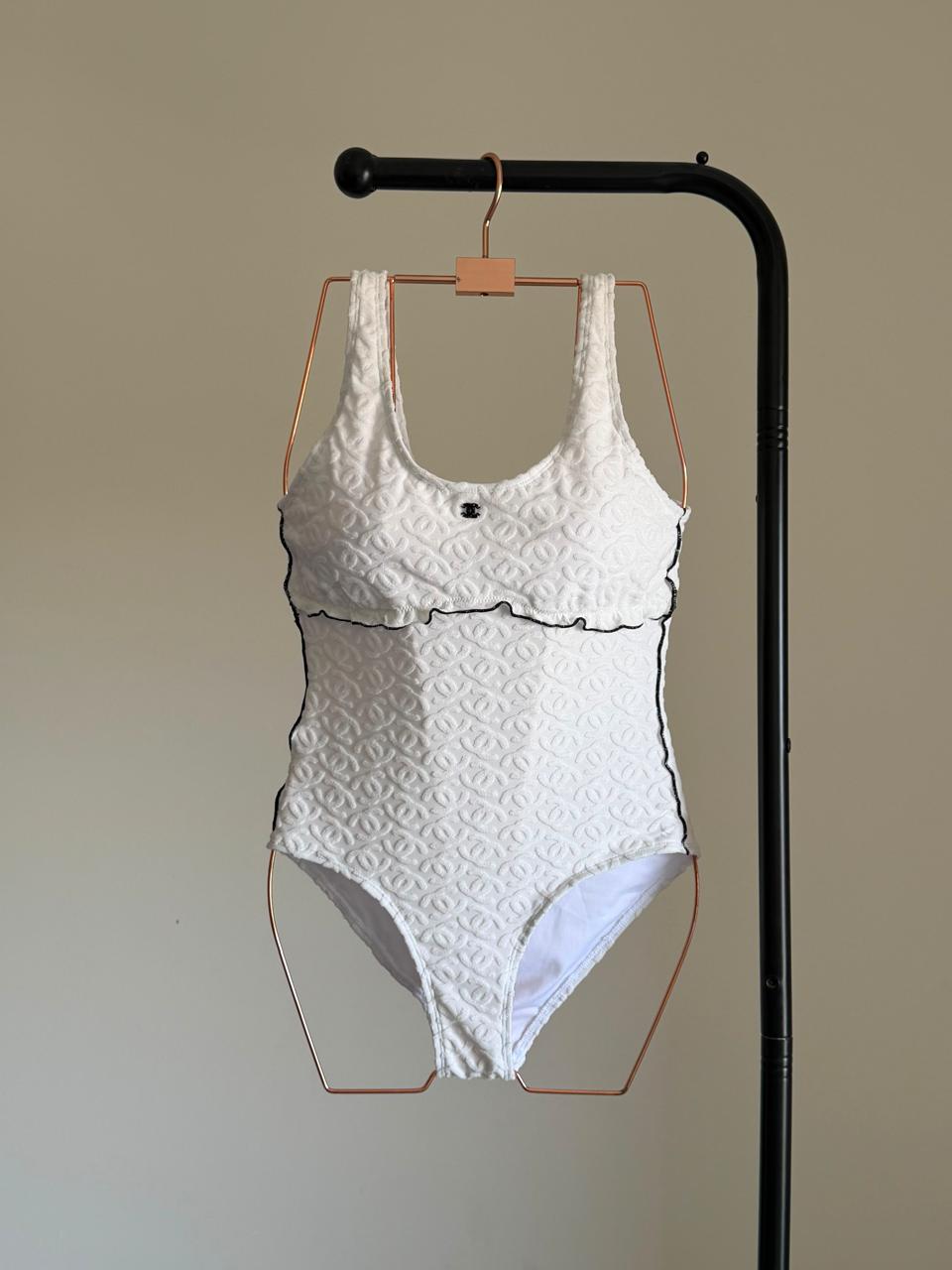Ladies swimsuits & bikini Lilly Onlines