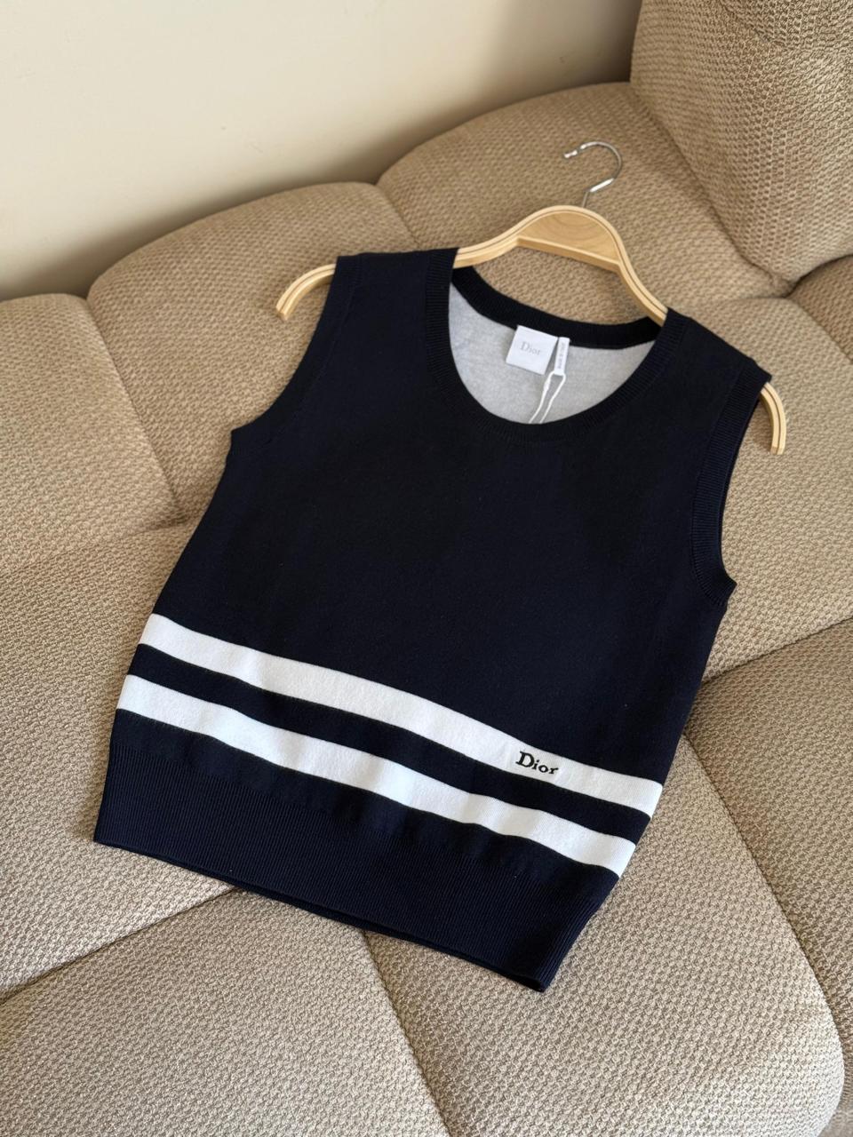 Ladies t-shirts & tops Lilly Onlines