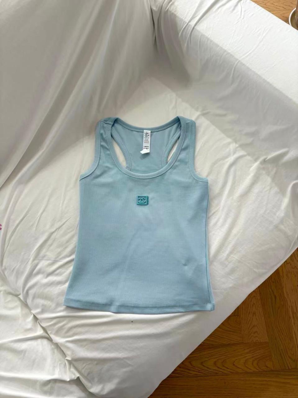Ladies t-shirts & tops Lilly Onlines