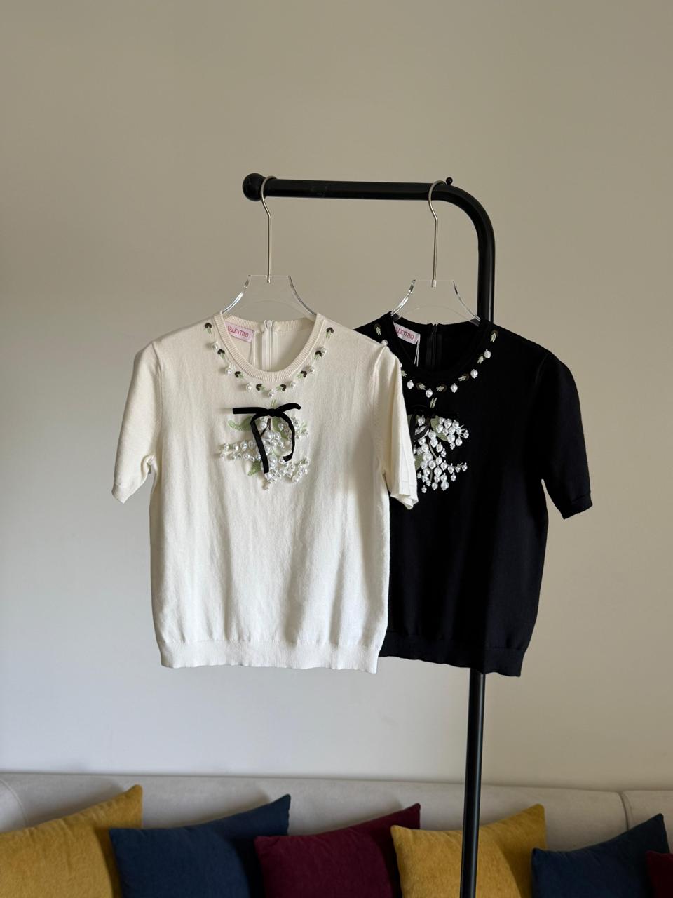 Ladies t-shirts & tops Lilly Onlines