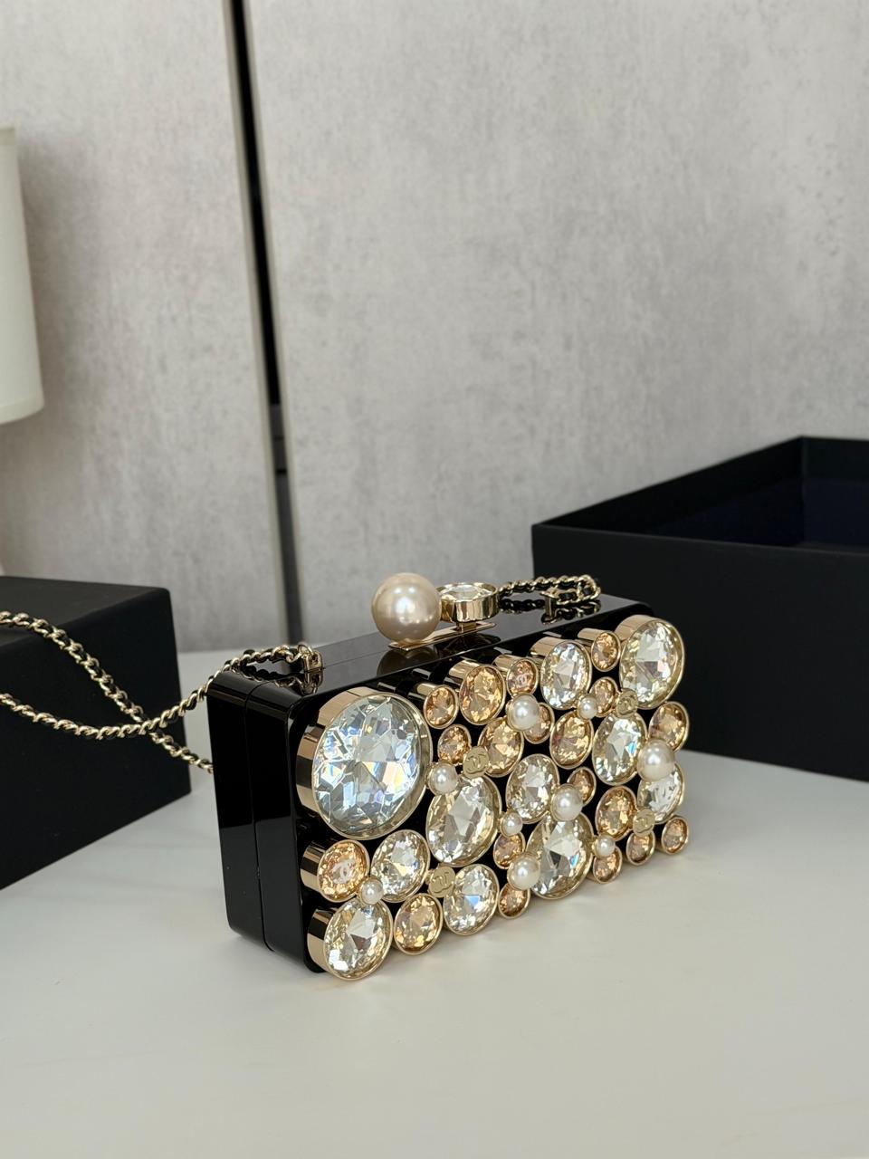 Ladies evening clutches Lilly Onlines