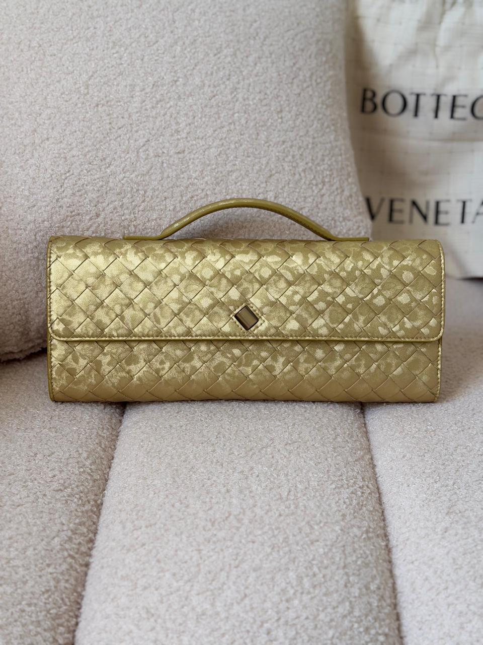 Ladies evening clutches Lilly Onlines