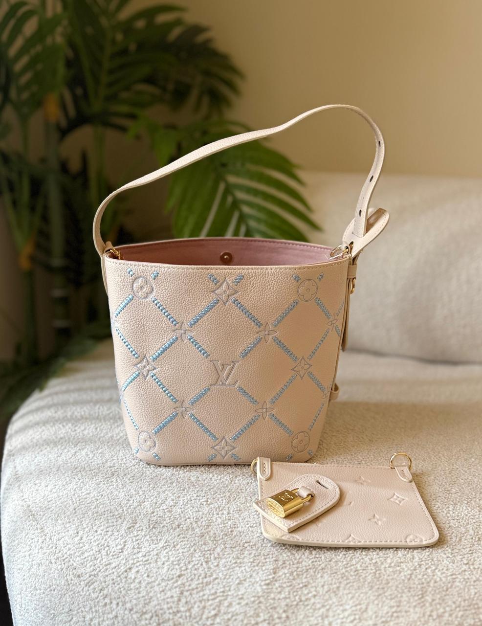 Ladies Lv bags Lilly Onlines