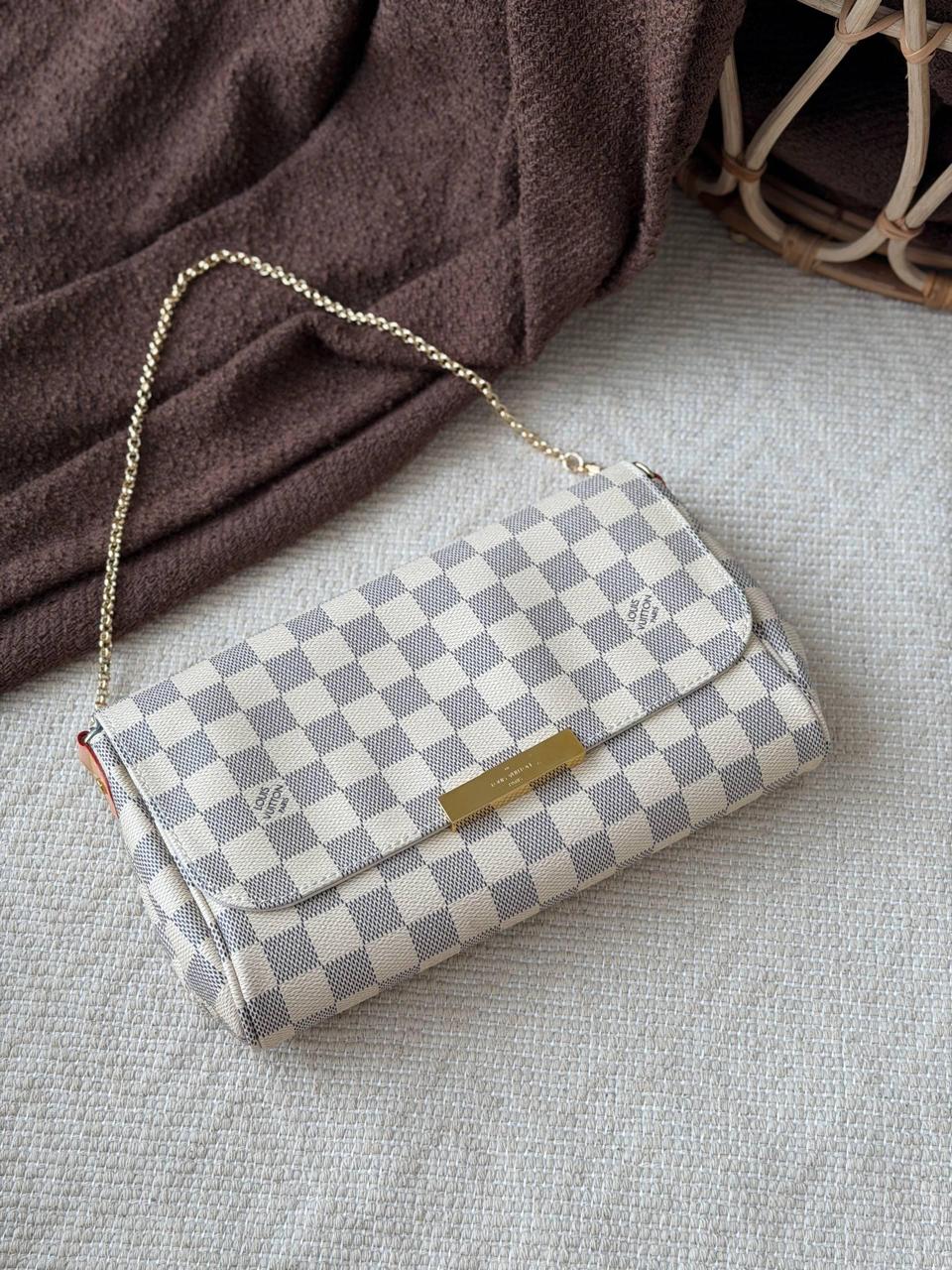 Ladies Lv bags Lilly Onlines