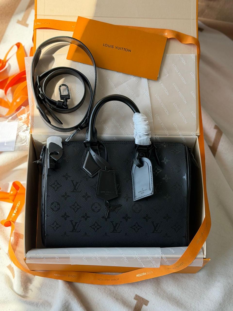 Ladies Lv bags Lilly Onlines