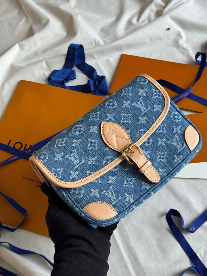 Ladies Lv bags Lilly Onlines