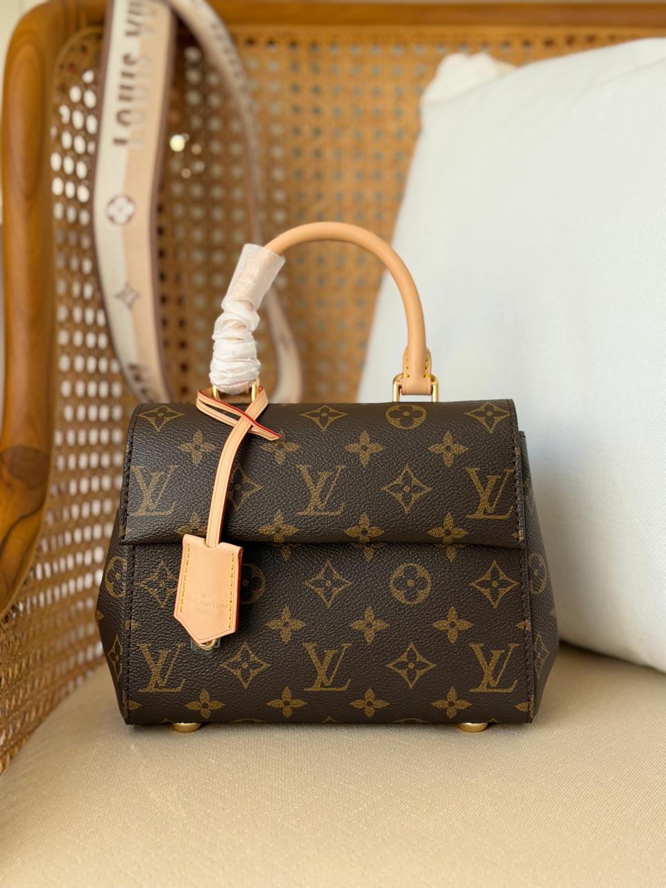 Ladies Lv bags Lilly Onlines