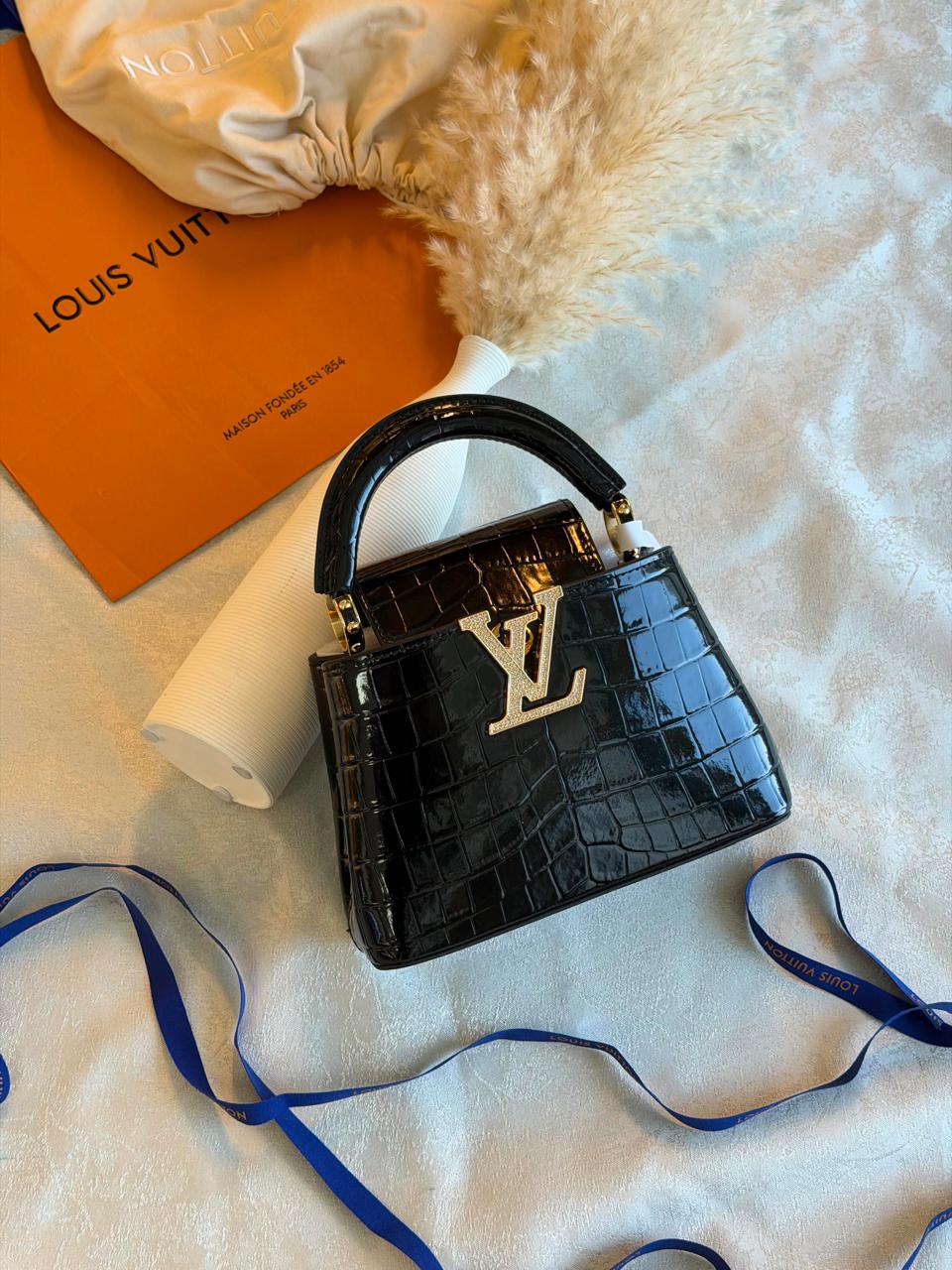 Ladies Lv bags Lilly Onlines