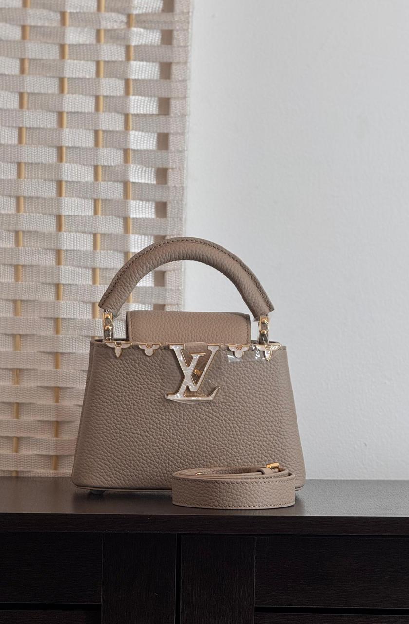 Ladies Lv bags Lilly Onlines