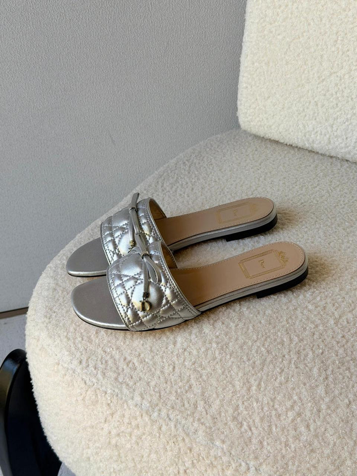 Ladies flats Lilly Onlines