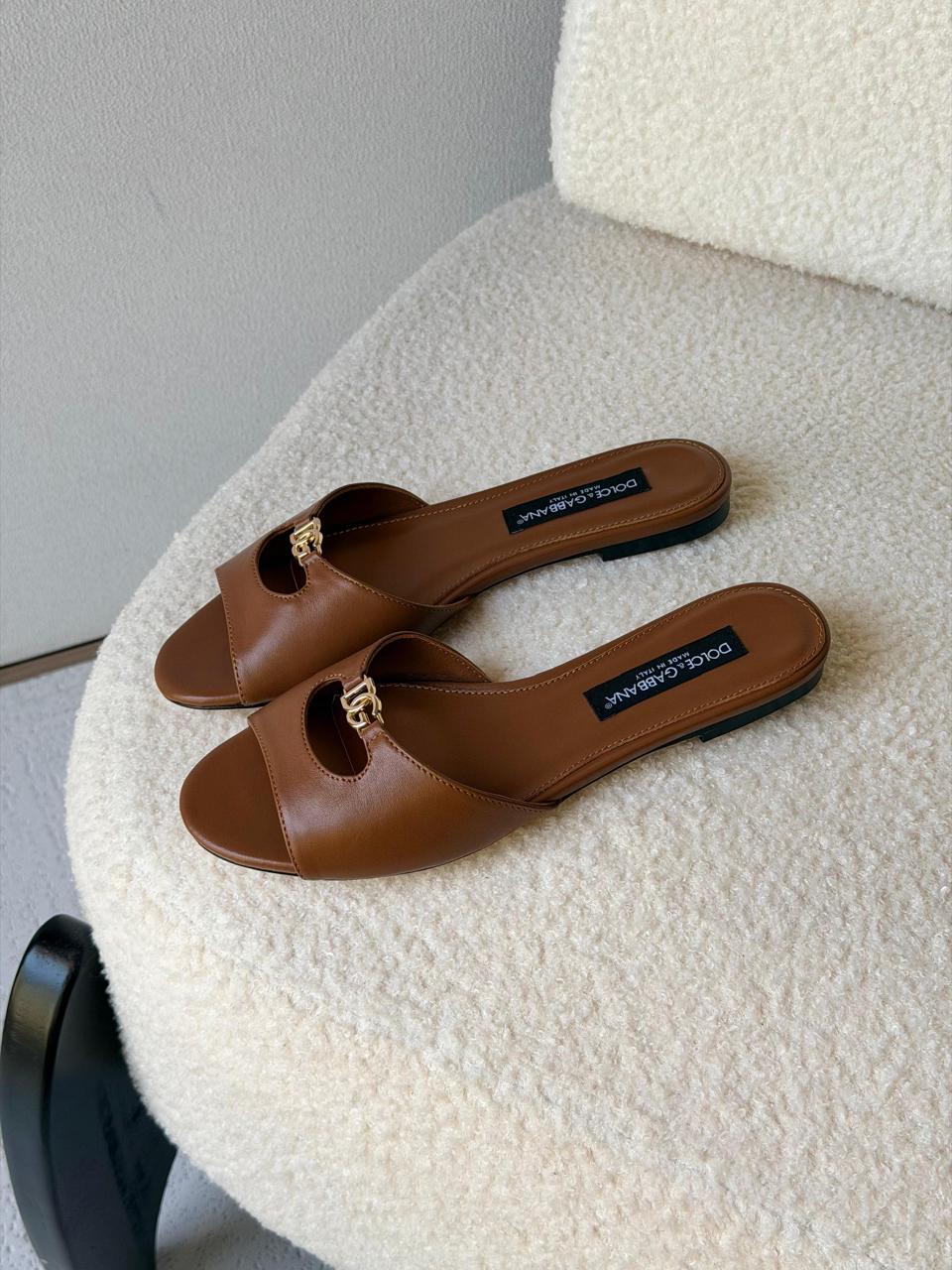 Ladies flats Lilly Onlines