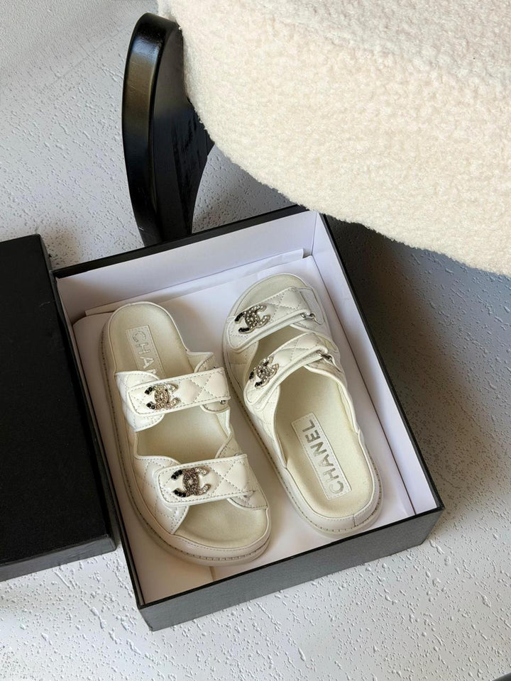 Ladies flats Lilly Onlines