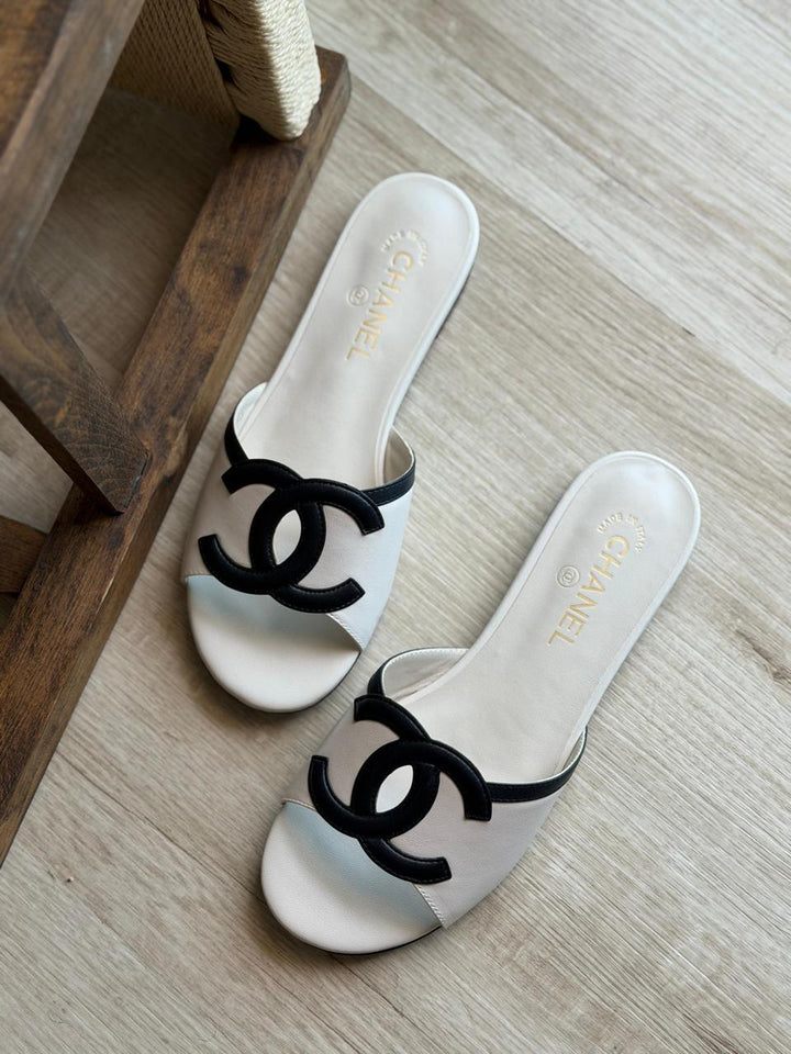 Ladies flats Lilly Onlines