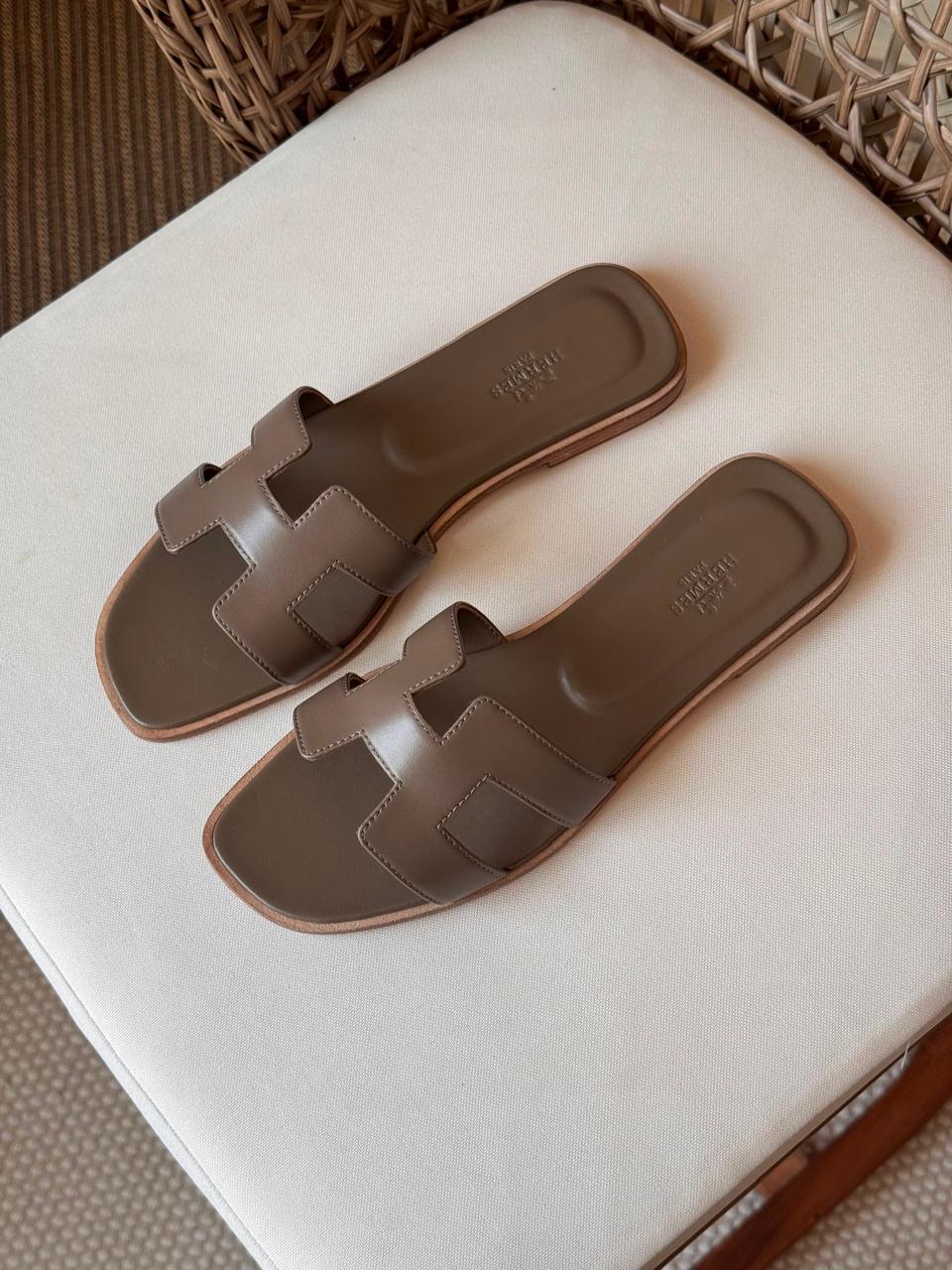 Ladies flats Lilly Onlines