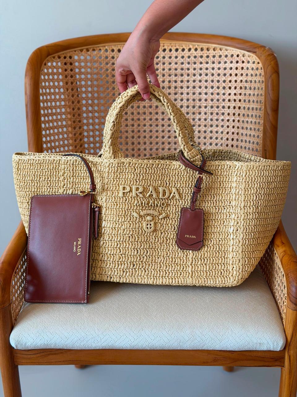 Ladies Prada bags Lilly Onlines
