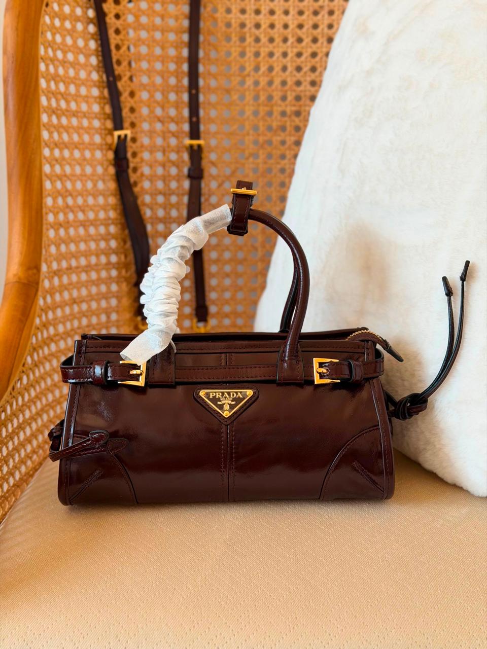 Ladies Prada bags Lilly Onlines