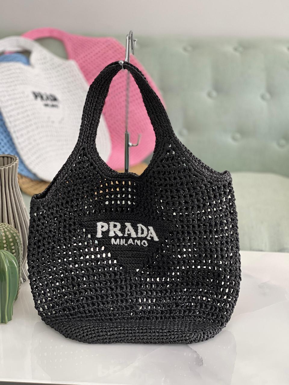 Ladies Prada bags Lilly Onlines