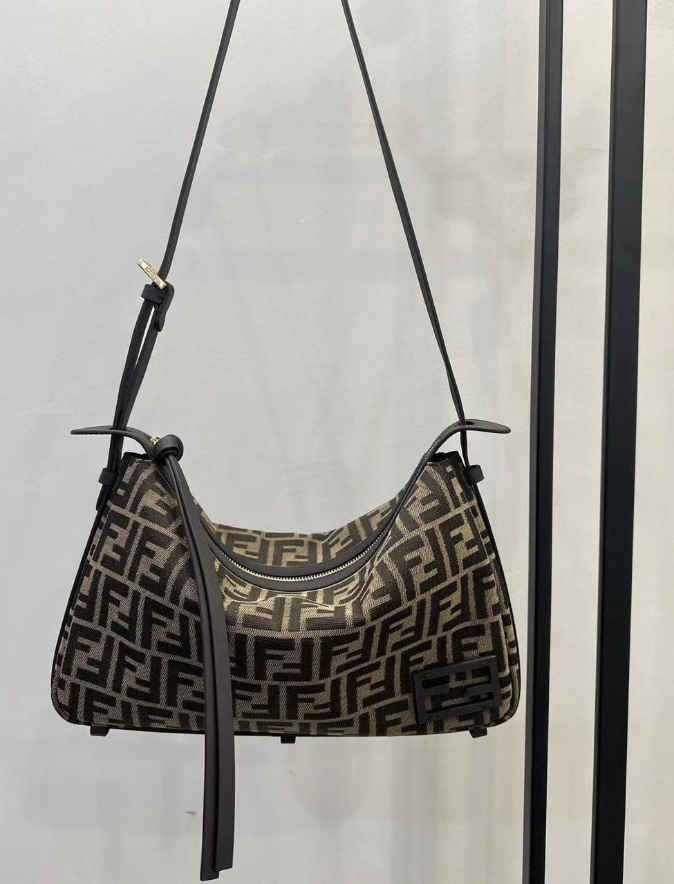Ladies Fendi  bags Lilly Onlines