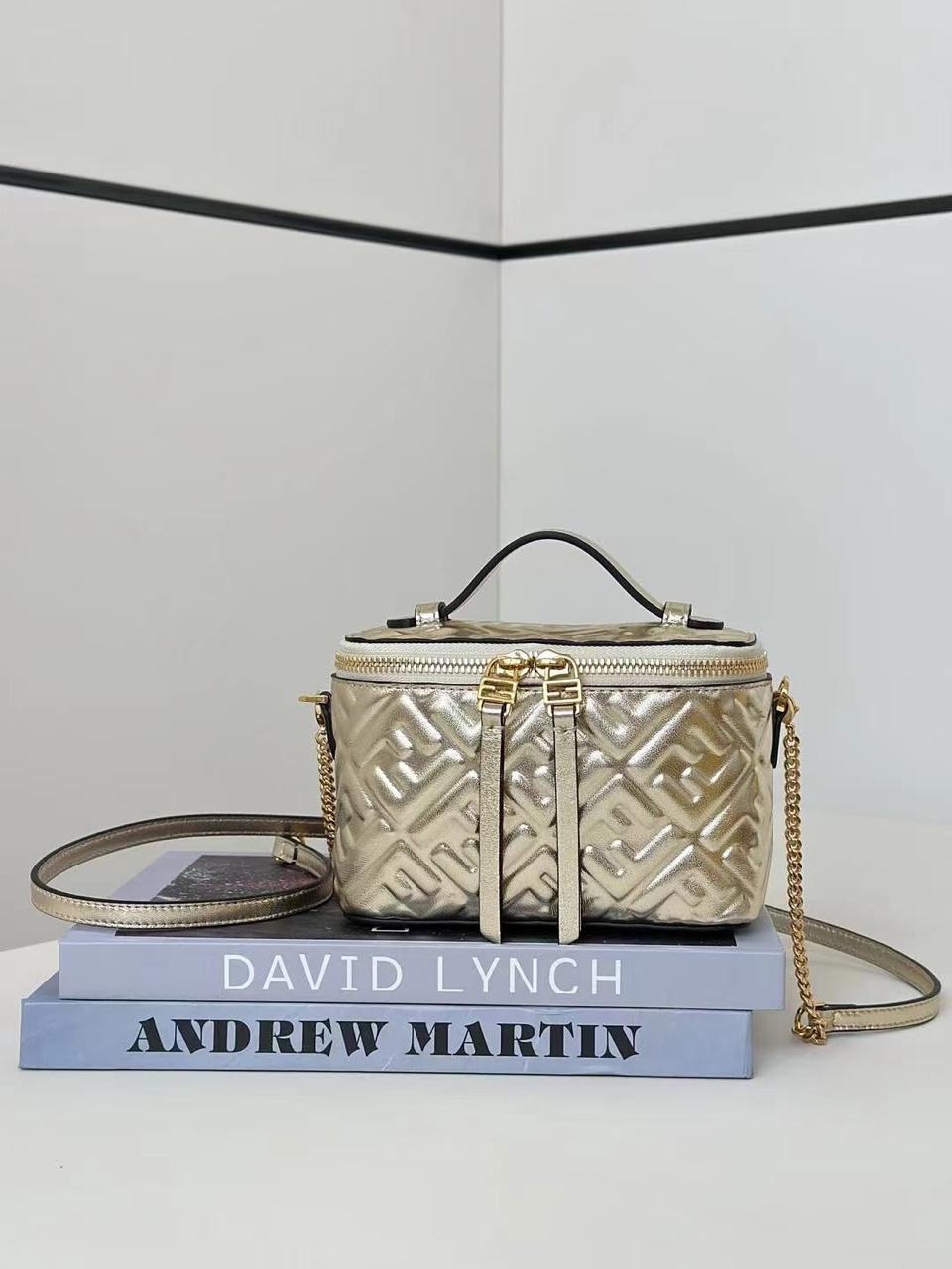 Ladies Fendi  bags Lilly Onlines