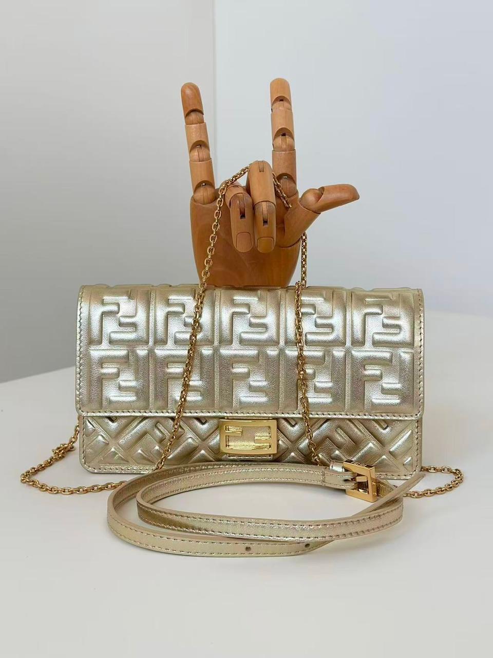 Ladies Fendi  bags Lilly Onlines