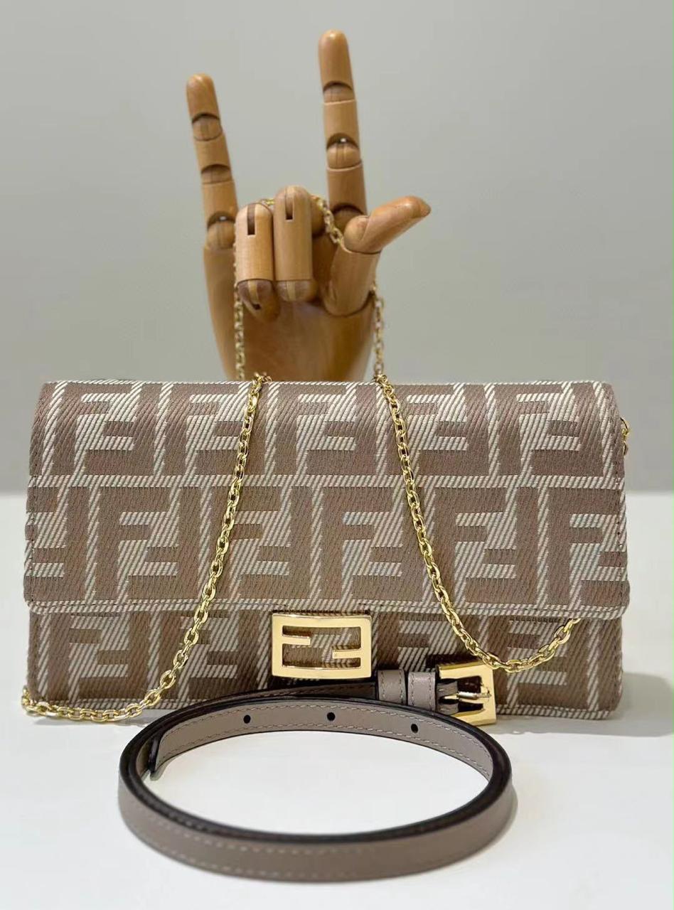 Ladies Fendi  bags Lilly Onlines