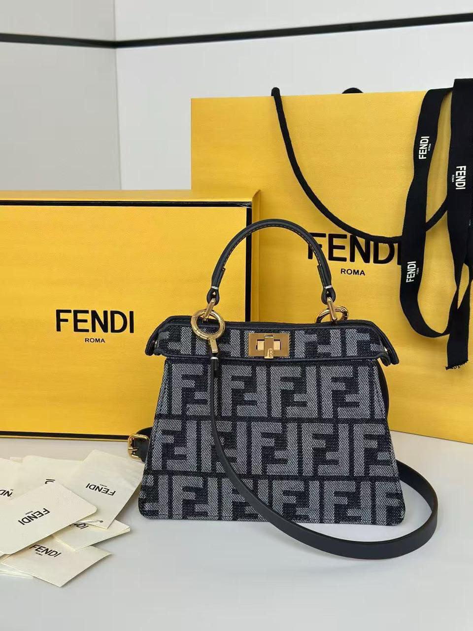 Ladies Fendi  bags Lilly Onlines