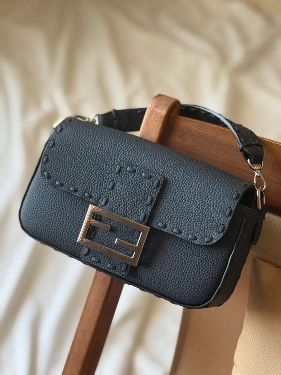 Ladies Fendi  bags Lilly Onlines
