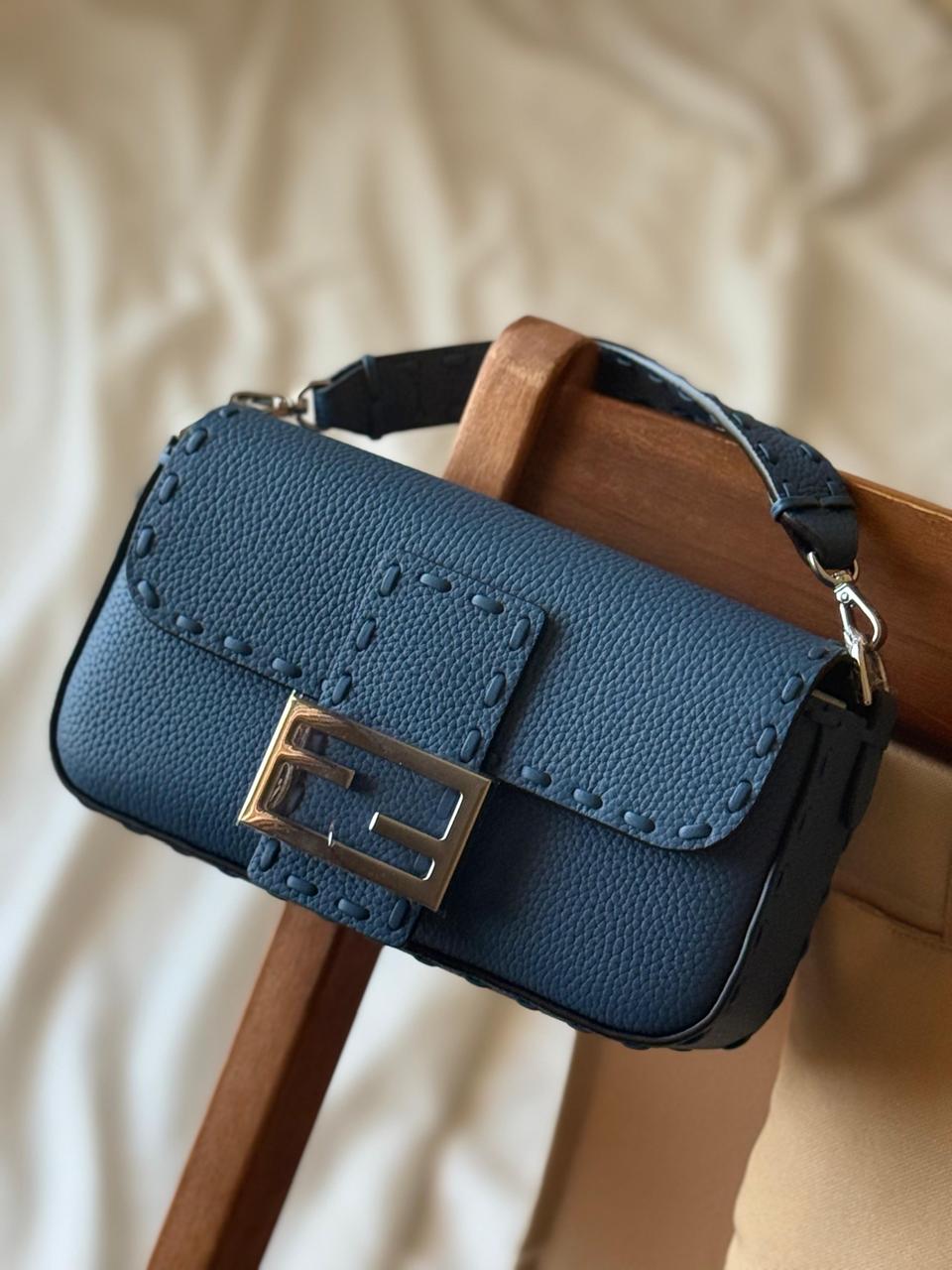 Ladies Fendi  bags Lilly Onlines