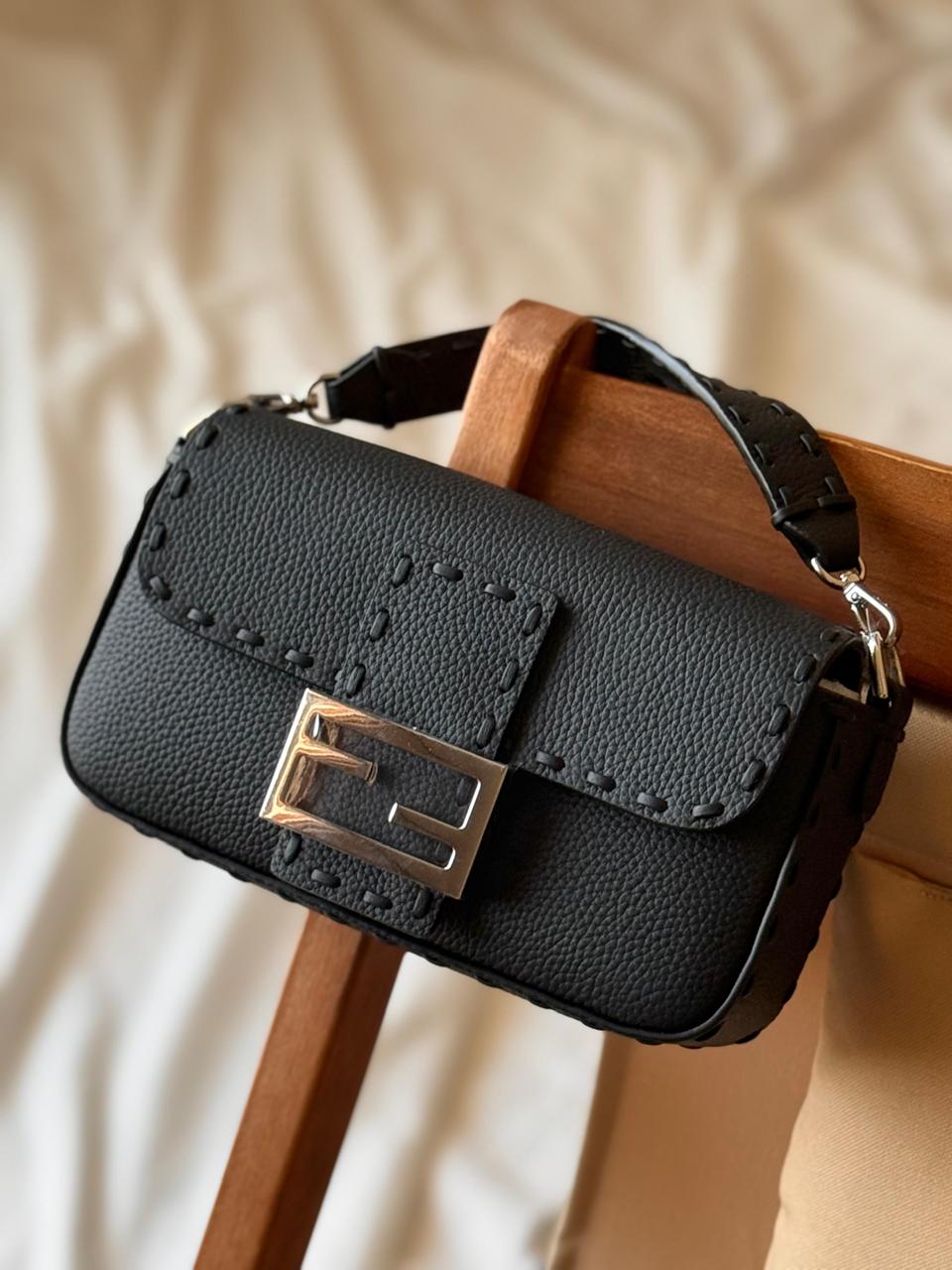 Ladies Fendi  bags Lilly Onlines