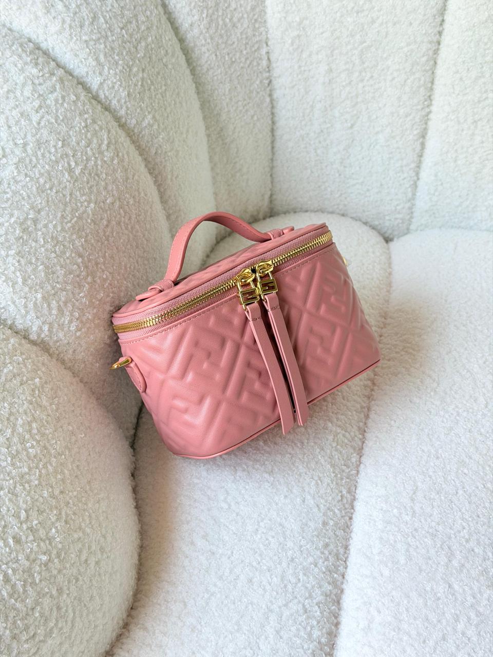 Ladies Fendi  bags Lilly Onlines