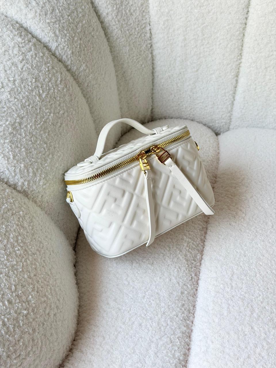 Ladies Fendi  bags Lilly Onlines