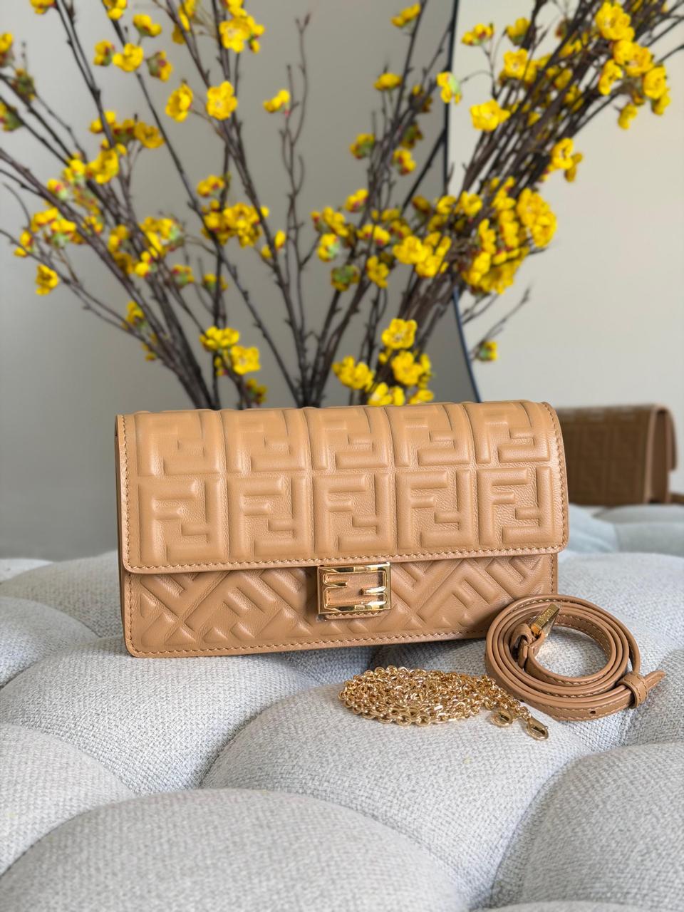 Ladies Fendi  bags Lilly Onlines