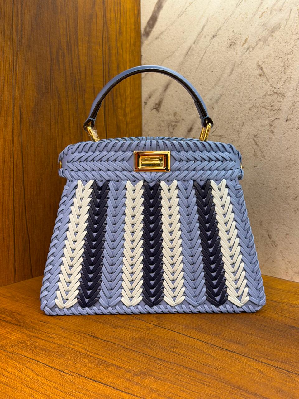 Ladies Fendi  bags Lilly Onlines