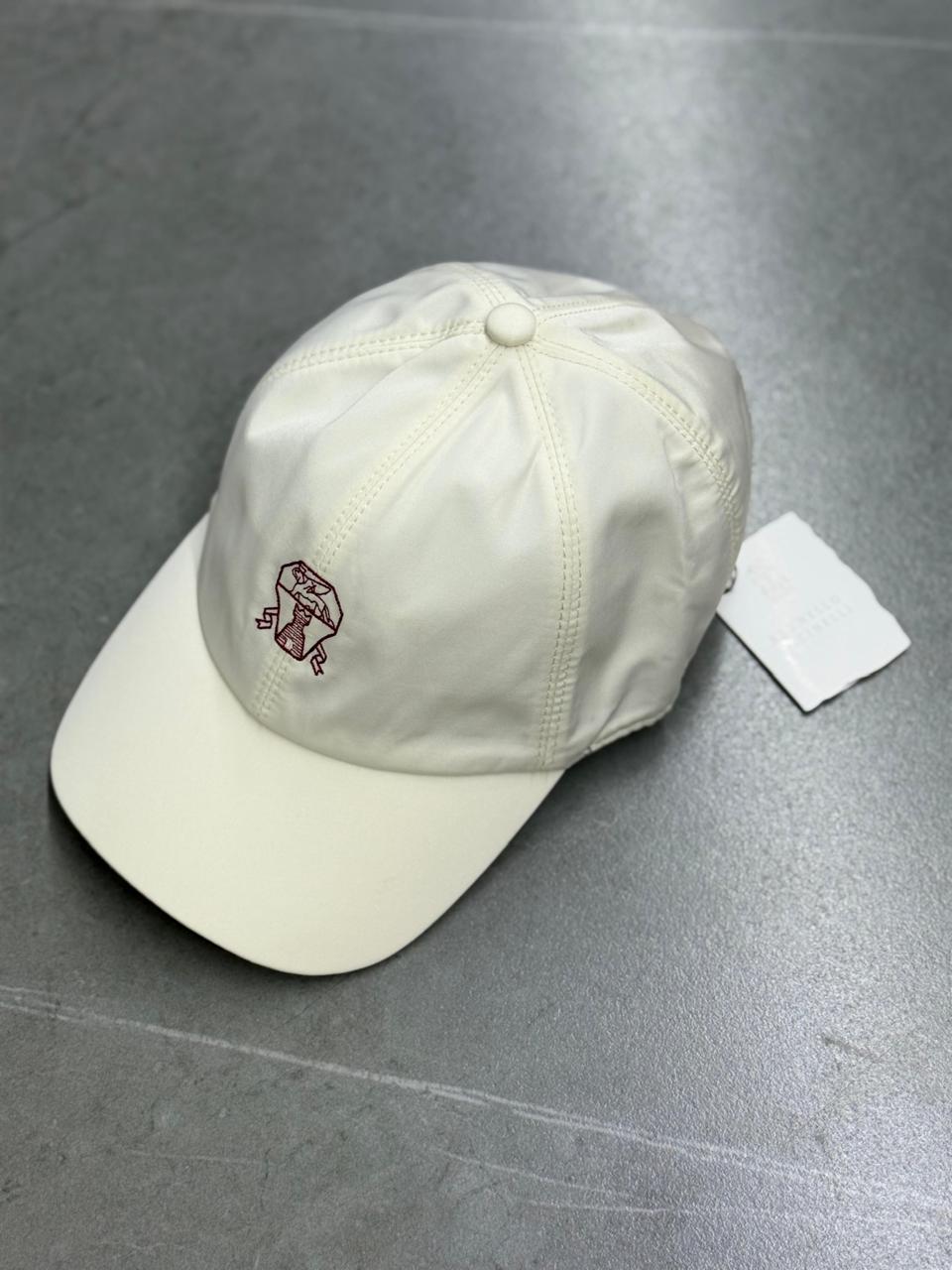 Ladies hats & caps Lilly Onlines