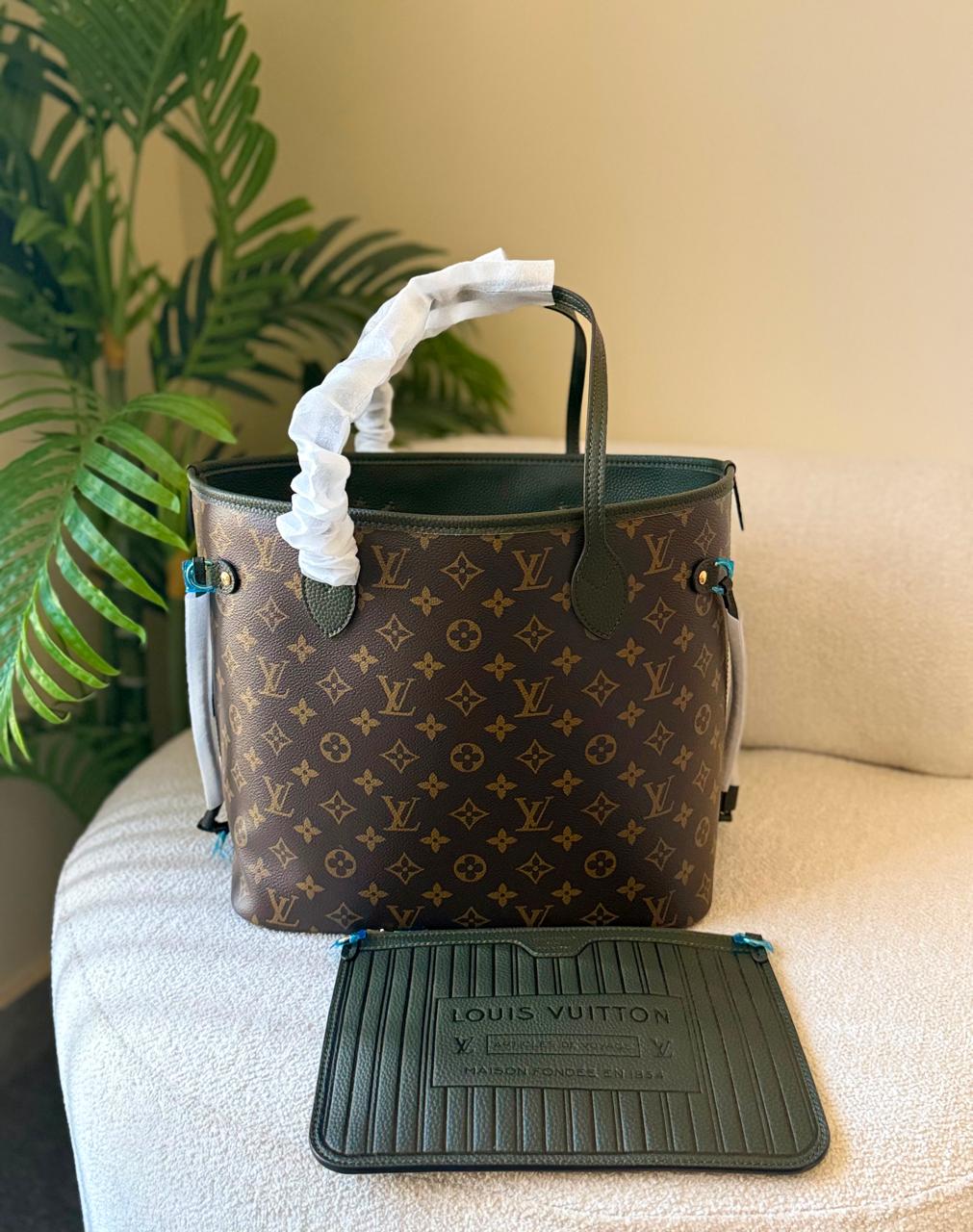 Ladies Lv bags Lilly Onlines
