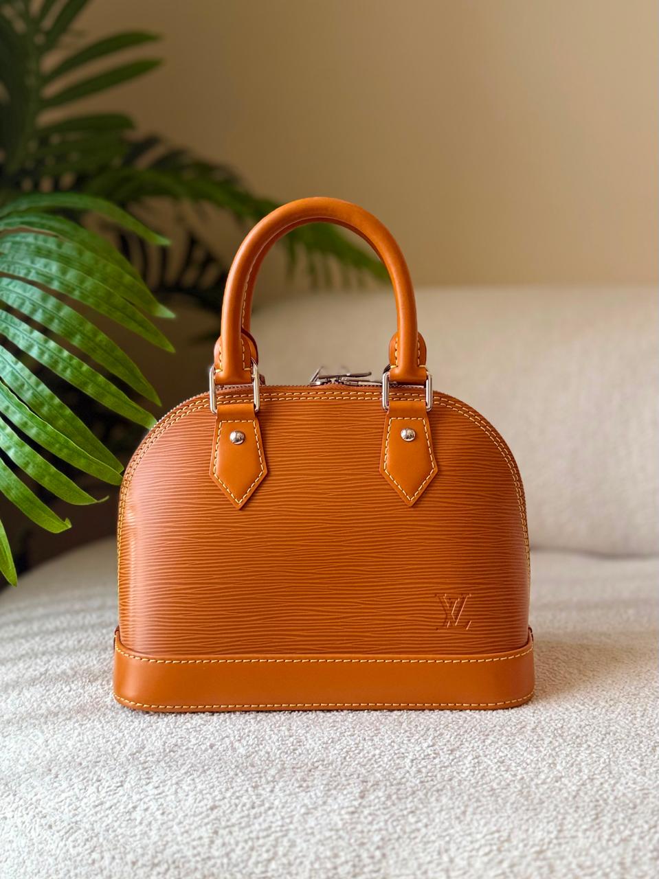 Ladies Lv bags Lilly Onlines