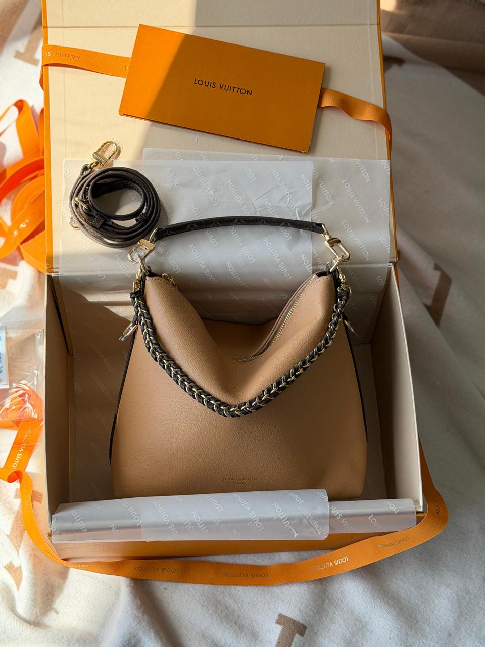 Ladies Lv bags Lilly Onlines