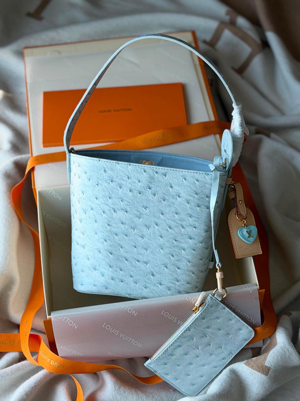 Ladies Lv bags Lilly Onlines