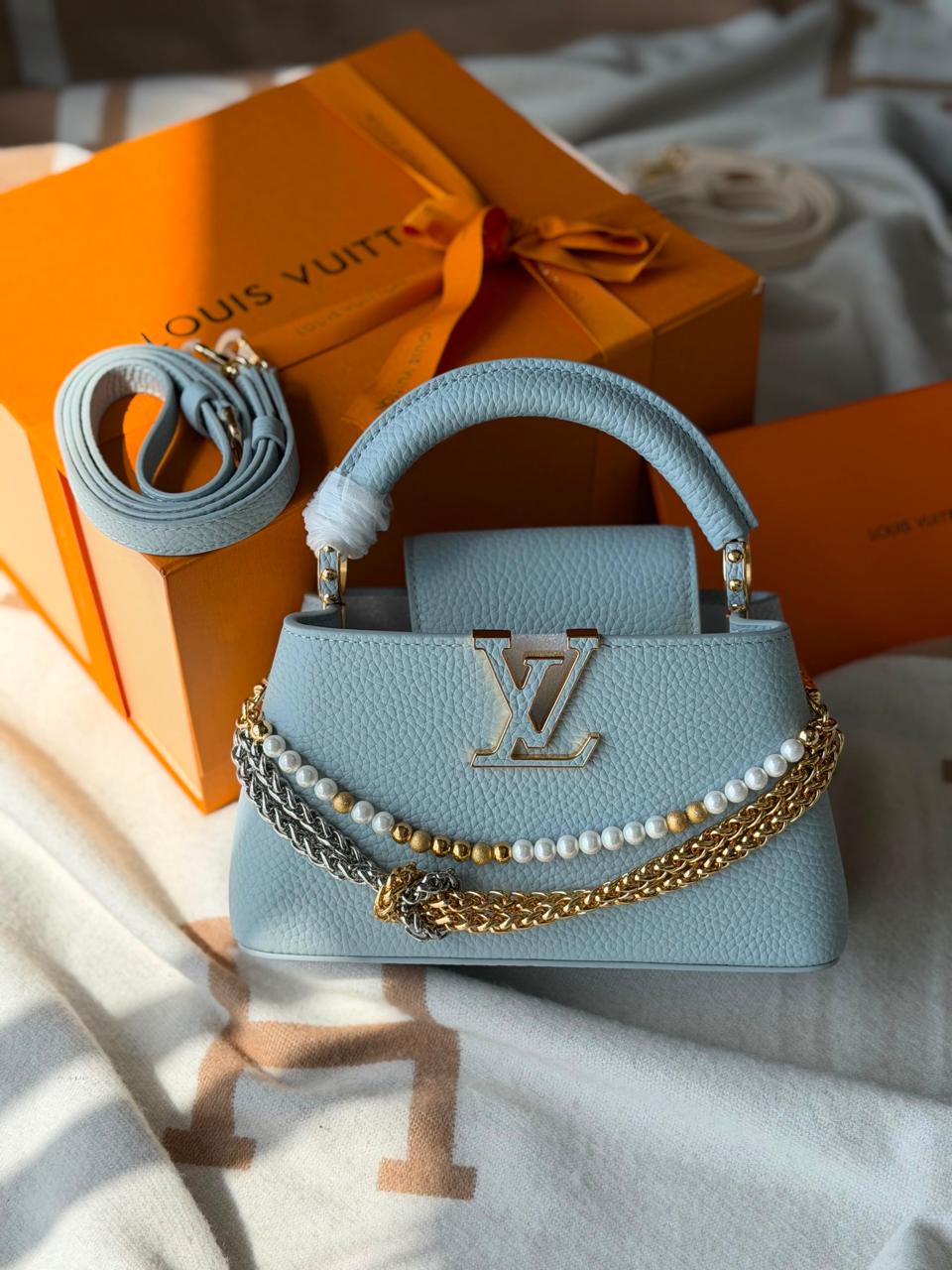 Ladies Lv bags Lilly Onlines