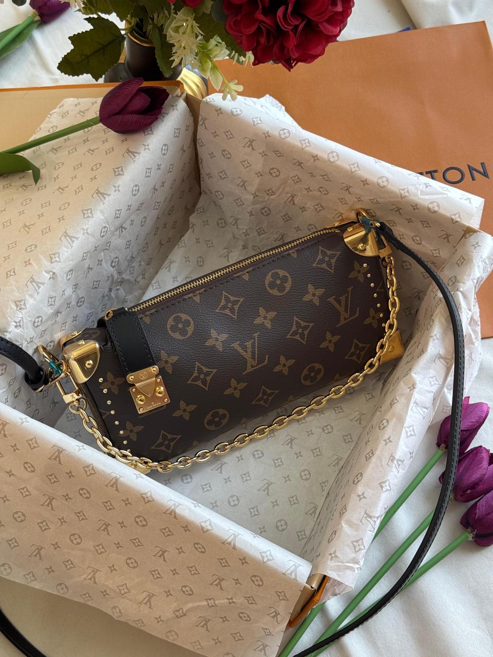 Ladies Lv bags Lilly Onlines