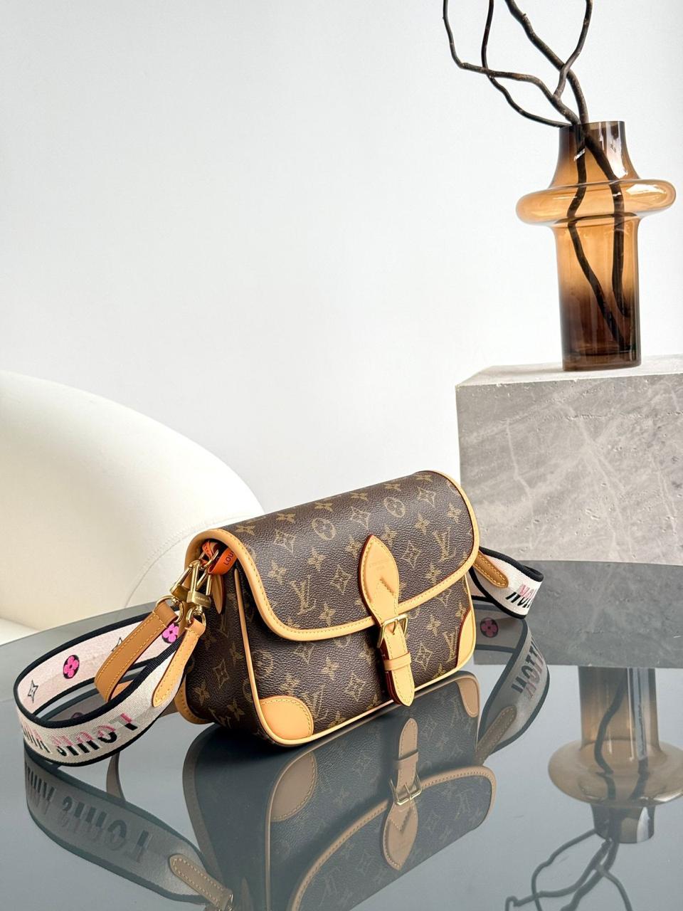 Ladies Lv bags Lilly Onlines