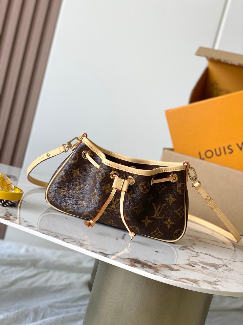 Ladies Lv bags Lilly Onlines