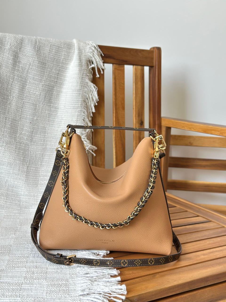 Ladies Lv bags Lilly Onlines