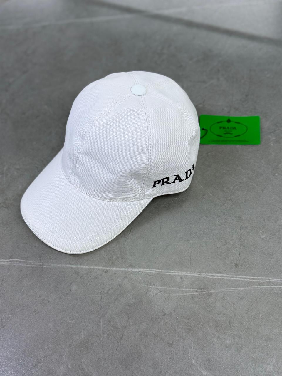 Ladies hats & caps Lilly Onlines