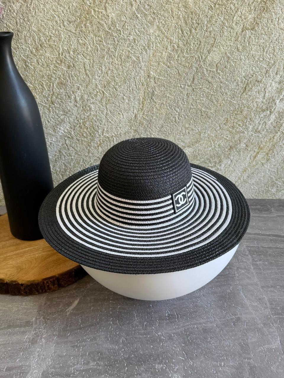 Ladies hats & caps Lilly Onlines