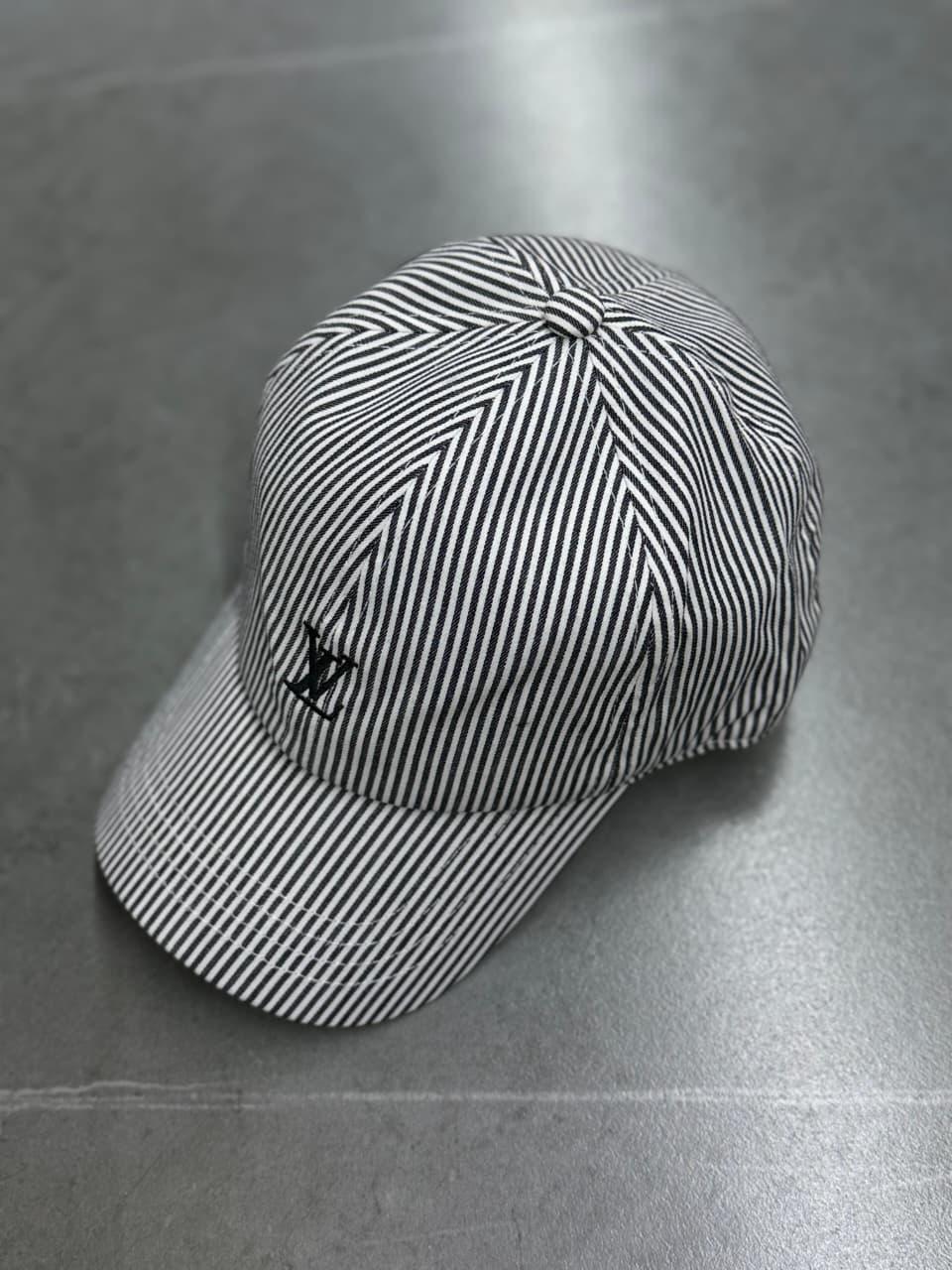 Ladies hats & caps Lilly Onlines