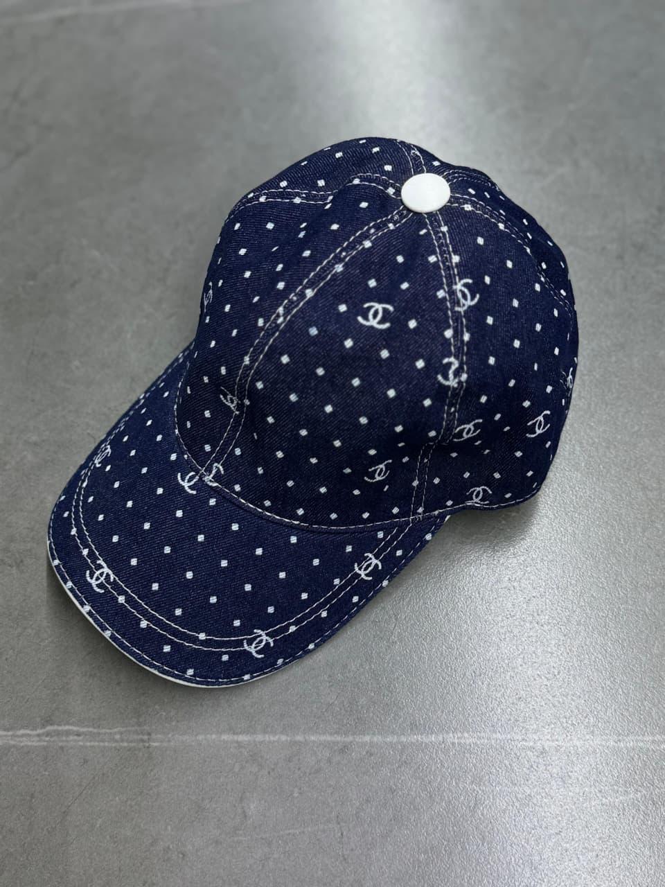 Ladies hats & caps Lilly Onlines