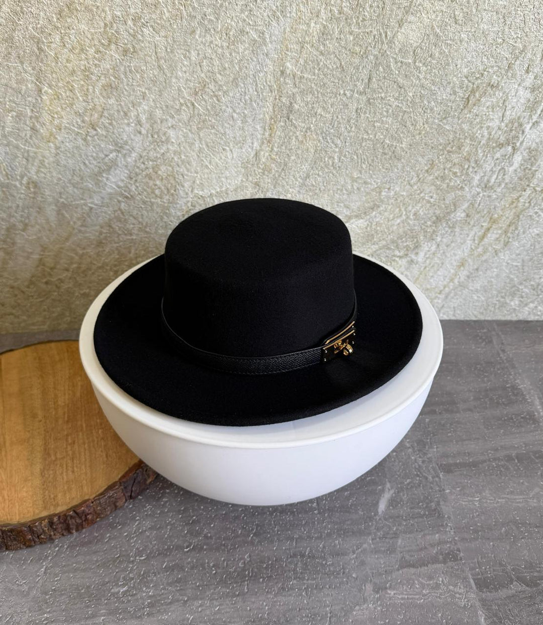 Ladies hats & caps Lilly Onlines